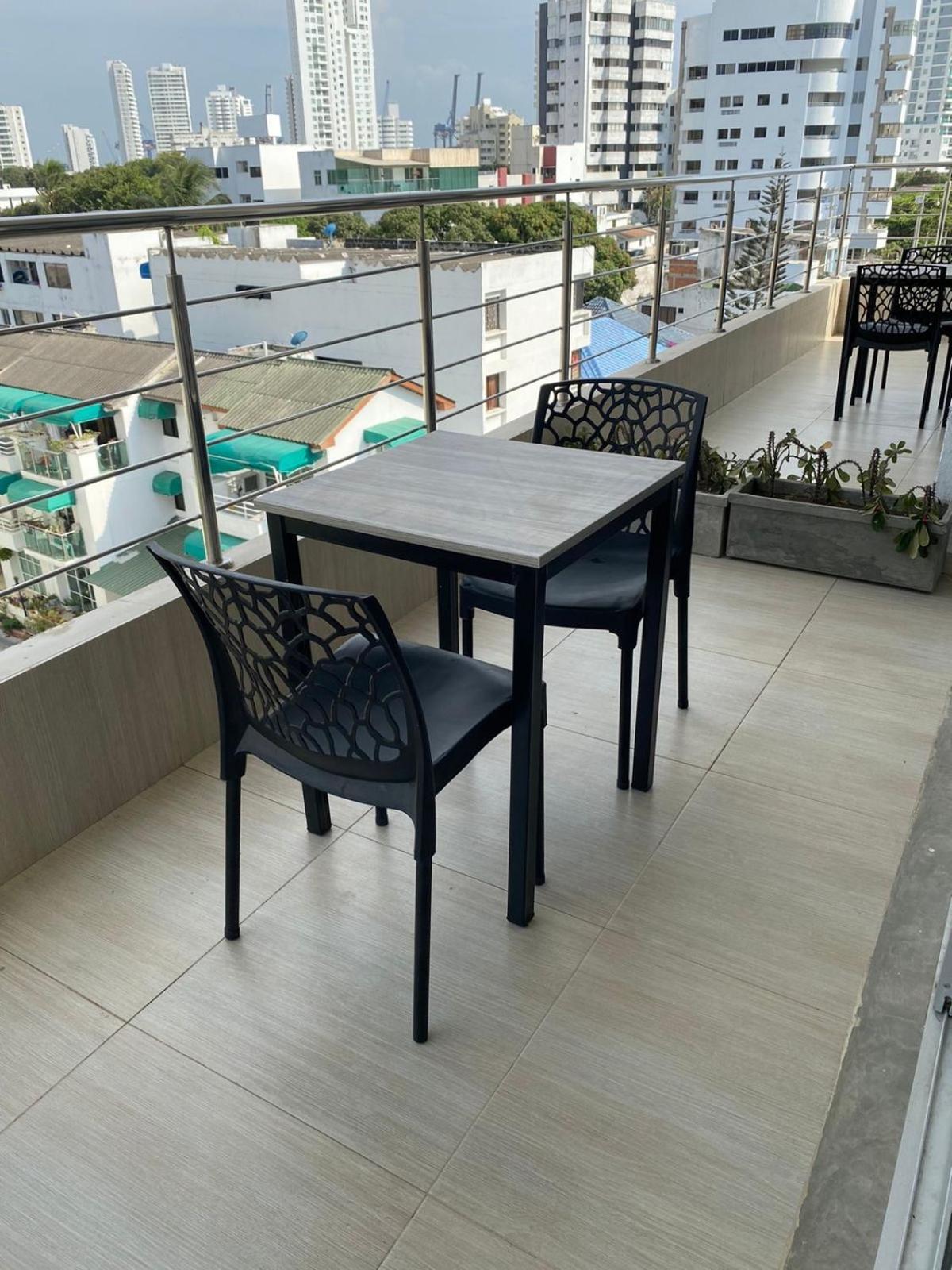 Bahia 79 Apartasuites Cerca Al Centro Cartagena Exterior photo