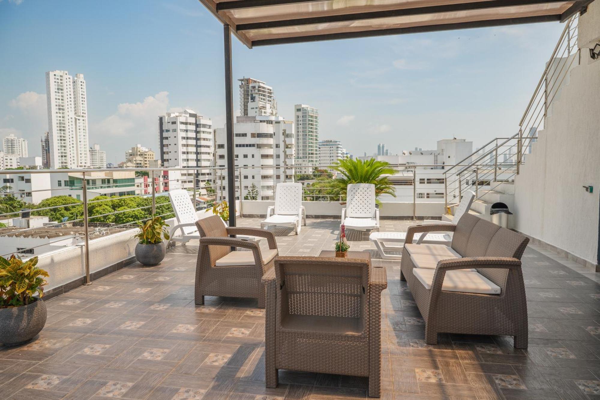 Bahia 79 Apartasuites Cerca Al Centro Cartagena Exterior photo